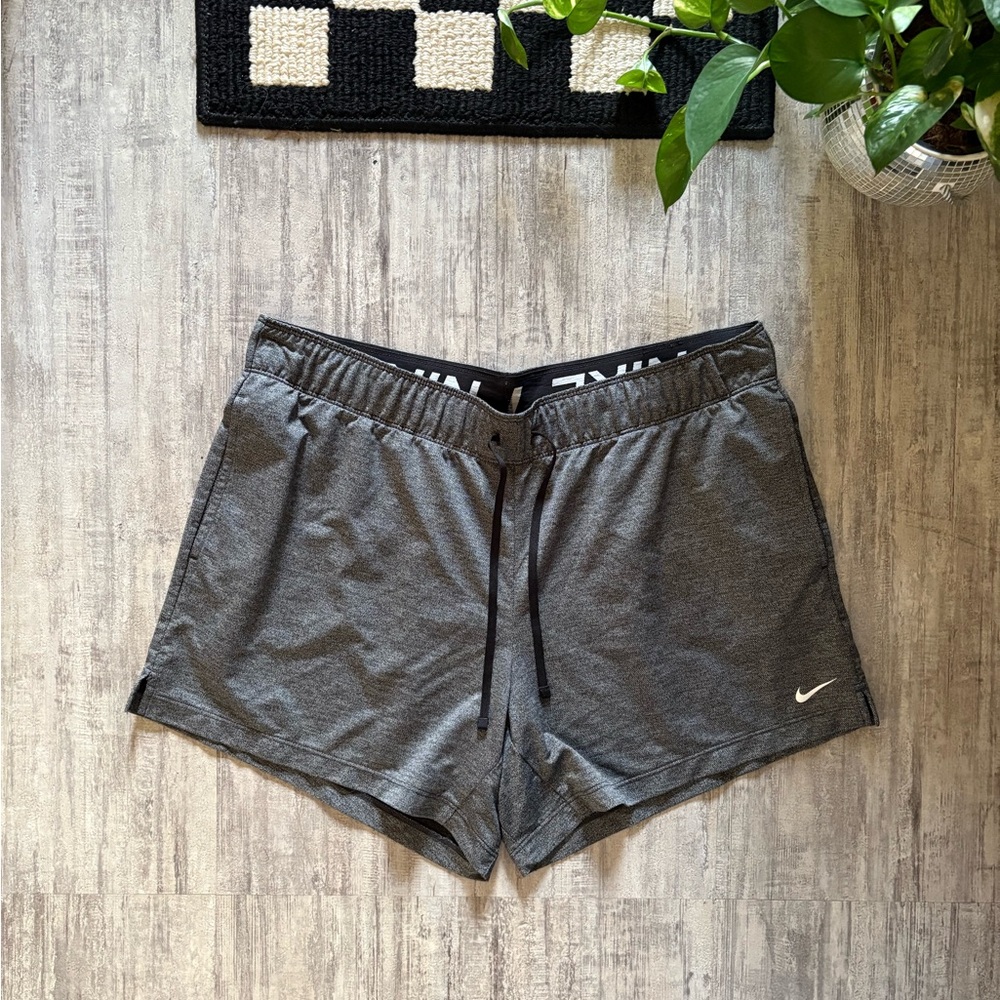 Nike Dri-Fit Women's Athletic Gray Shorts Size L